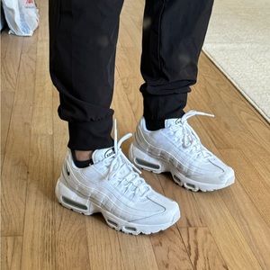 Nike air max 95 triple white in great condition. Only worn a few times.